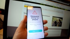 Bankas digitālā saziņā ar klientiem nevarēs izmantot krievu valodu
