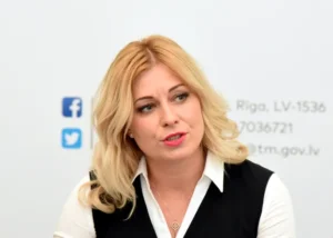 Tiesības vai pienākums? Satversmes tiesa vērtē krievu valodas lietojumu sabiedriskajā medijā